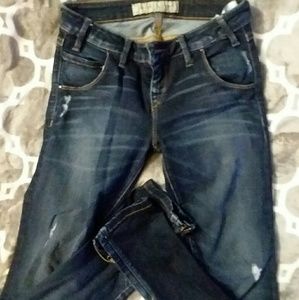 Guess brand skinny jeans